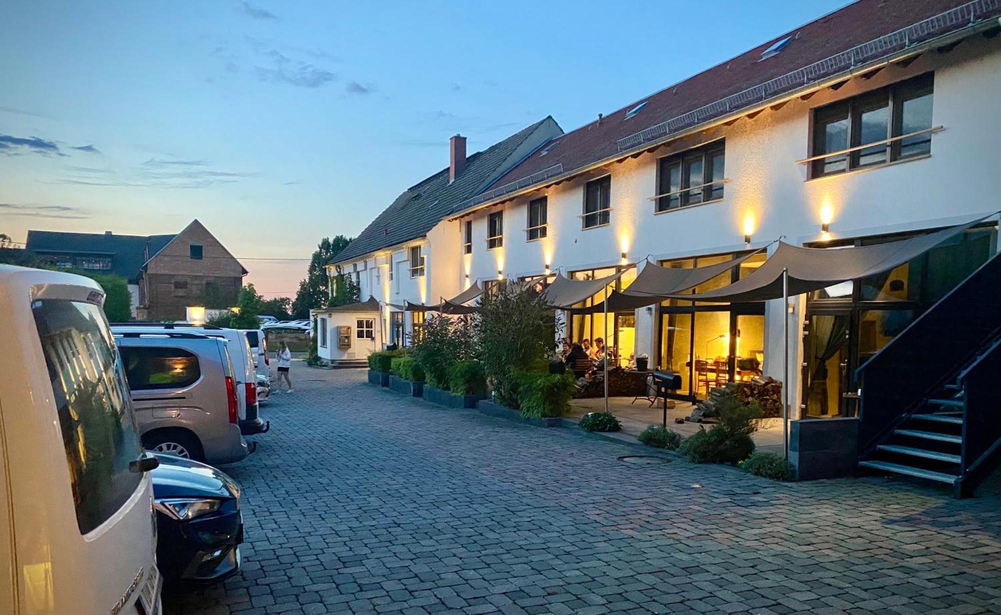 Aparthotel Flughafen Leipzig Freiroda Extérieur photo